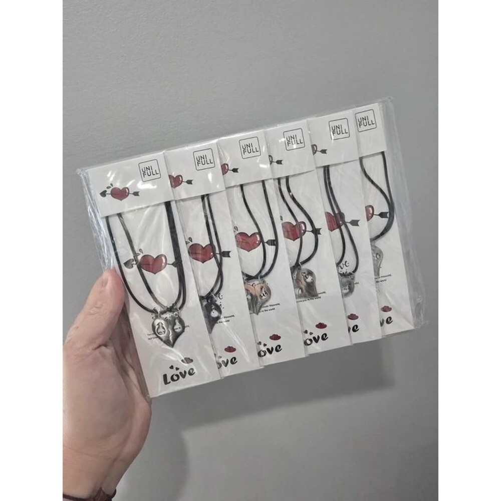 6 Matching Couple Necklace Sets – Broken Heart Pendants – New